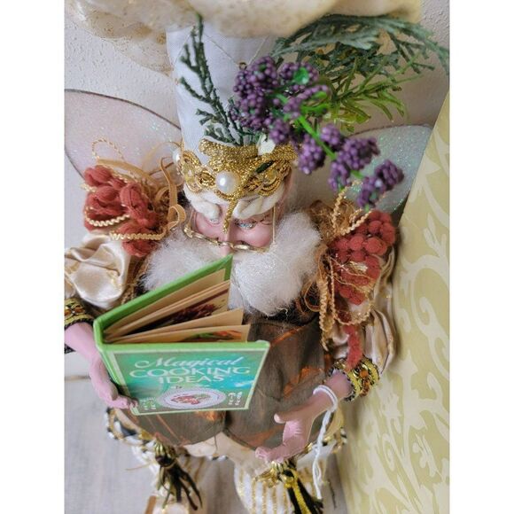 Mark Roberts cookbook fairy, med 51 31872 Santa Claus Xmas - Picture 4 of 10